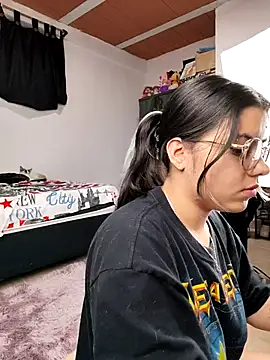 harper ks online show from November 19, 2025, 1:38 am