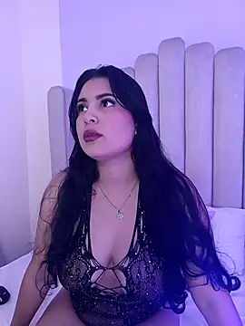 shainadavis online show from October 20, 2025, 4:03 am