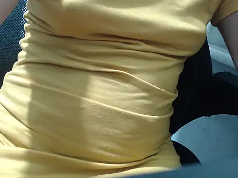 Snapshot of Renata_Rivas chatting on February 17, 2026, 5:49 am Renata Rivas online show from February 17, 2026, 5:49 am