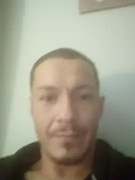 Snapshot of Graimito chatting on December 2, 2025, 3:25 pm Graimito online show from December 2, 2025, 3:25 pm