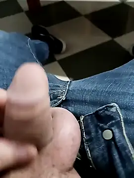 Snapshot of Graimito chatting on November 22, 2025, 8:08 pm Graimito online show from November 22, 2025, 8:08 pm