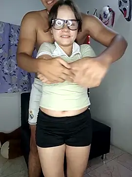 Snapshot of SweetRabbit29 chatting on April 2, 2026, 11:55 pm SweetRabbit29 online show from April 2, 2026, 11:55 pm