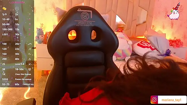 Snapshot of MARIANA_TAY1 chatting on February 15, 2026, 3:29 am MARIANA TAY1 online show from February 15, 2026, 3:29 am