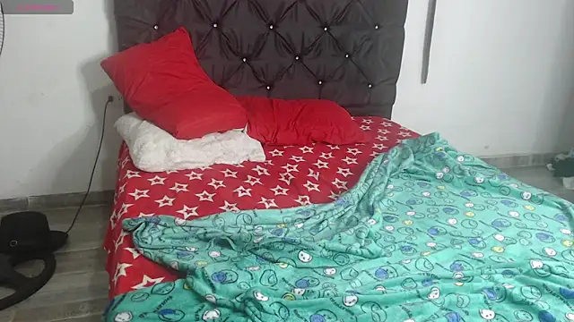 Snapshot of Angel_LatinGuy chatting on October 18, 2025, 2:57 am Angel LatinGuy online show from October 18, 2025, 2:57 am