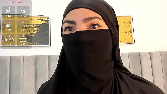 Snapshot of _naylaa_ chatting on November 11, 2025, 3:45 am naylaa online show from November 11, 2025, 3:45 am