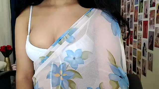 Snapshot of your_Tanu_02 chatting on November 23, 2025, 7:57 pm your Tanu 02 online show from November 23, 2025, 7:57 pm