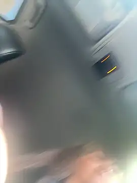 Butterfly8385 online show from April 4, 2026, 7:59 am