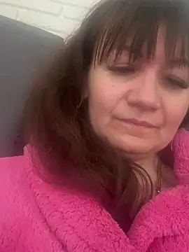 Butterfly8385 online show from February 18, 2026, 10:33 am