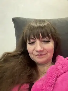 Butterfly8385 online show from November 27, 2025, 8:31 pm