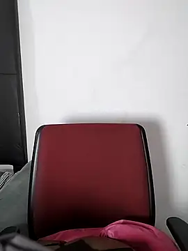 SweetBedroomEyez online show from February 11, 2026, 7:25 pm