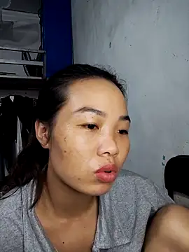 Snapshot of pusi_xinh chatting on October 20, 2025, 2:57 am pusi xinh online show from October 20, 2025, 2:57 am