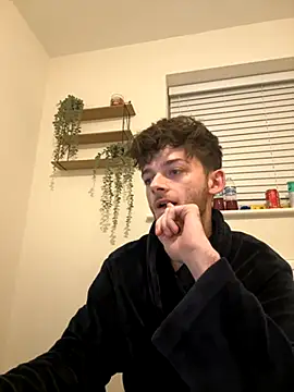 Hothungboy1 online show from November 30, 2025, 5:47 pm