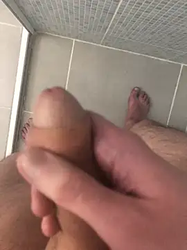 Snapshot of tykun chatting on March 20, 2025, 1:15 pm tykun online show from March 20, 2025, 1:15 pm