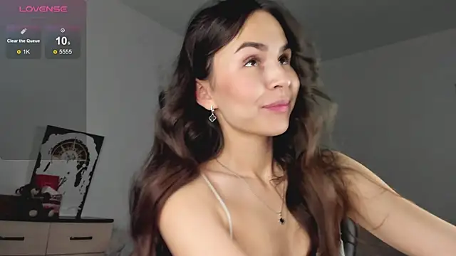 Snapshot of LionKierra chatting on November 19, 2025, 4:12 am LionKierra online show from November 19, 2025, 4:12 am