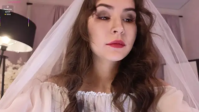 Snapshot of LionKierra chatting on October 25, 2025, 3:06 am LionKierra online show from October 25, 2025, 3:06 am