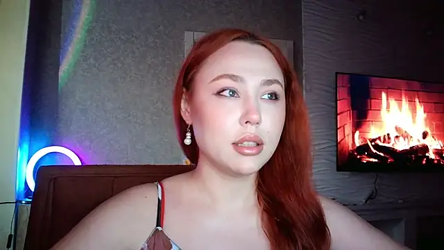 LolaMint  online show from November 9, 2025, 11:47 am