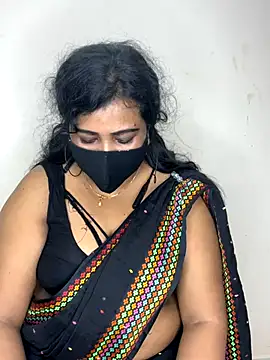 Snapshot of AttractiveDesiGirl chatting on October 26, 2025, 7:58 pm AttractiveDesiGirl online show from October 26, 2025, 7:58 pm