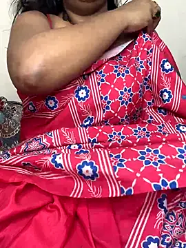 Snapshot of AttractiveDesiGirl chatting on October 29, 2025, 7:13 pm AttractiveDesiGirl online show from October 29, 2025, 7:13 pm