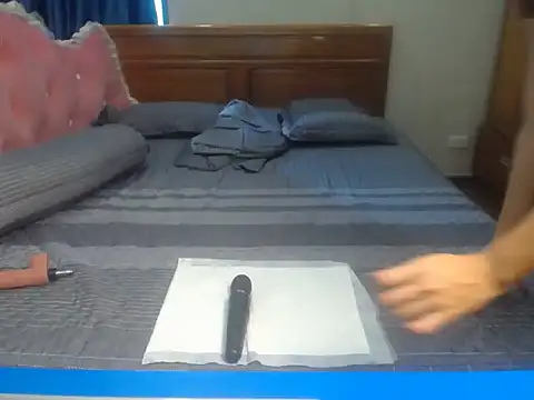 Snapshot of Fansy_112 chatting on November 13, 2025, 7:45 am Fansy 112 online show from November 13, 2025, 7:45 am