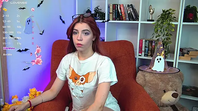 Snapshot of SabrinaCutie chatting on October 18, 2025, 8:16 am SabrinaCutie online show from October 18, 2025, 8:16 am