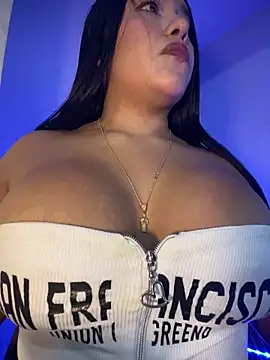 mis-violetha online show from May 15, 2026, 2:20 am