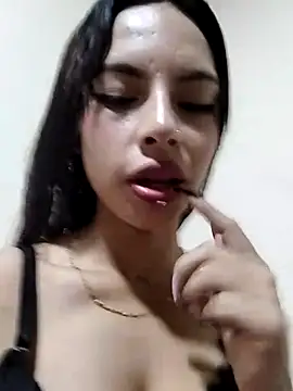 Snapshot of Amaranta_swett chatting on October 21, 2025, 3:55 pm Amaranta swett online show from October 21, 2025, 3:55 pm