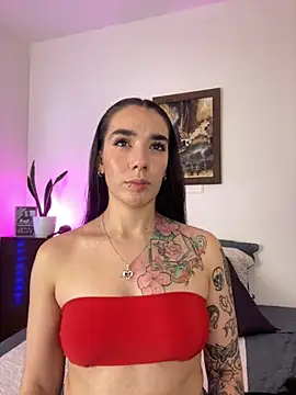 Snapshot of _Emily_Sands_ chatting on October 29, 2025, 7:02 pm  Emily Sands  online show from October 29, 2025, 7:02 pm