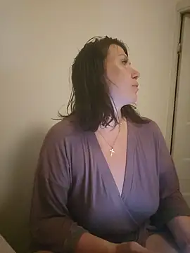 Ambika beauty online show from May 22, 2026, 9:13 pm