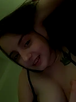 Kiki6679 online show from October 19, 2025, 2:03 am