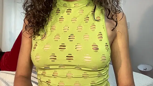 Snapshot of absoluthorrorfield chatting on January 8, 2026, 10:16 pm absoluthorrorfield online show from January 8, 2026, 10:16 pm