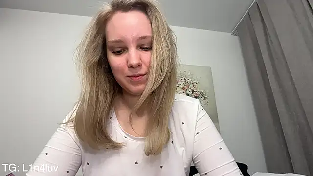 AIicaparkerc online show from February 22, 2026, 2:25 am