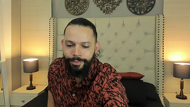 AlukardBig online show from October 28, 2025, 7:35 pm