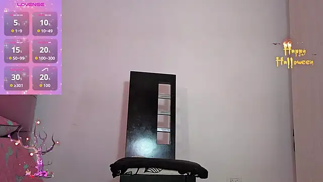 Snapshot of sexy_natasha_big_ass chatting on November 21, 2025, 2:27 pm sexy natasha big ass online show from November 21, 2025, 2:27 pm