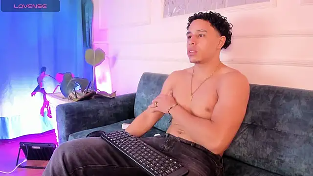 Adrian Volt online show from January 14, 2026, 3:10 am