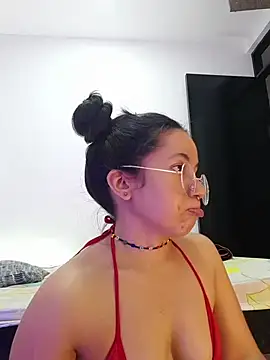 Snapshot of chiarafus0 chatting on November 3, 2025, 9:18 pm chiarafus0 online show from November 3, 2025, 9:18 pm