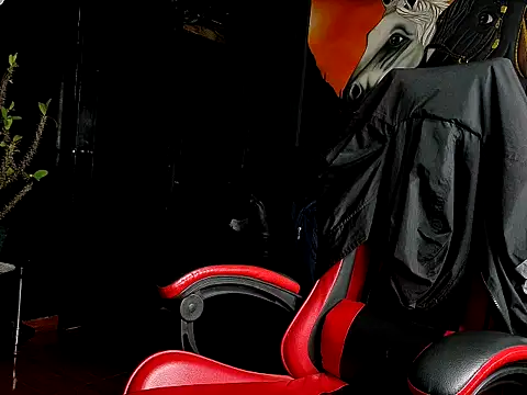 Molotov Explosive online show from February 15, 2026, 12:11 am