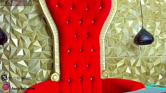 jhojan foxxx  online show from November 7, 2025, 8:08 am