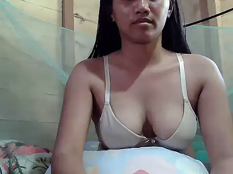 Snapshot of sweet_alexa20 chatting on April 6, 2026, 1:56 am sweet alexa20 online show from April 6, 2026, 1:56 am