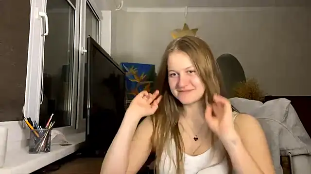 SeritaPickett online show from October 31, 2025, 4:58 pm