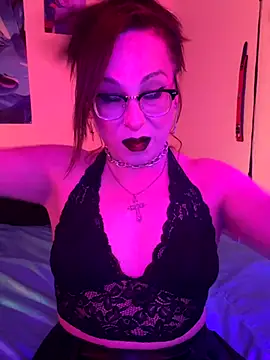 Snapshot of MiniMonroe chatting on December 15, 2025, 11:16 am MiniMonroe online show from December 15, 2025, 11:16 am