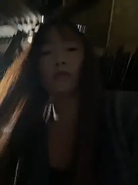 Maymay   online show from November 16, 2025, 4:50 am