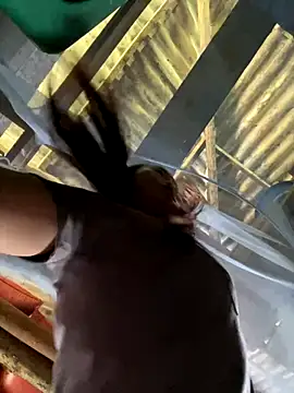 Maymay   online show from October 30, 2025, 3:16 am