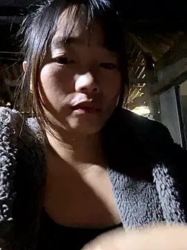 Maymay   online show from December 14, 2025, 1:45 am