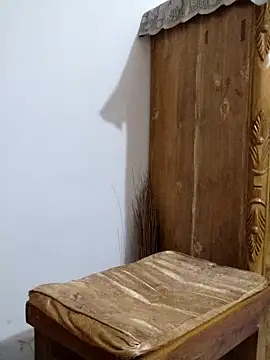 Snapshot of Tanha18 chatting on November 17, 2025, 5:11 am Tanha18 online show from November 17, 2025, 5:11 am