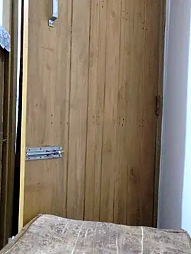 Snapshot of Tanha18 chatting on December 15, 2025, 12:44 pm Tanha18 online show from December 15, 2025, 12:44 pm