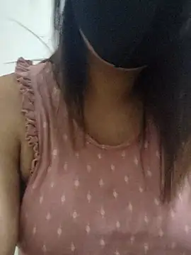 Snapshot of Tanha18 chatting on October 17, 2025, 9:23 am Tanha18 online show from October 17, 2025, 9:23 am