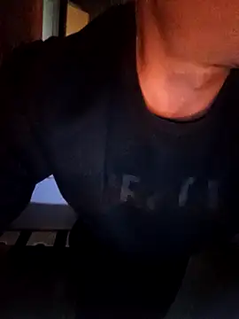 DEWOLT18 online show from January 5, 2026, 7:17 pm