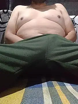 axel-spr online show from November 11, 2025, 4:51 am