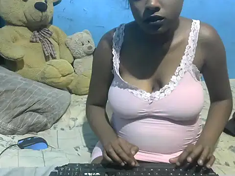 Snapshot of Indiansmiley01 chatting on November 26, 2025, 5:13 pm Indiansmiley01 online show from November 26, 2025, 5:13 pm