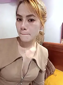 Labi2k online show from November 15, 2025, 2:43 pm